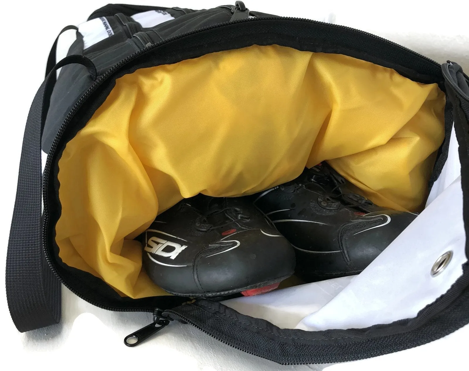 3T Q M Cycling 2024 CYCLING RACEDAY BAG™