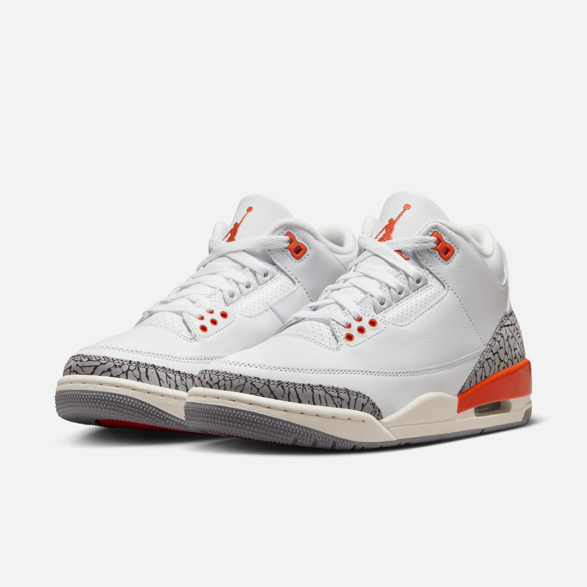 Air Jordan Women's 3 Retro Georgia Peach