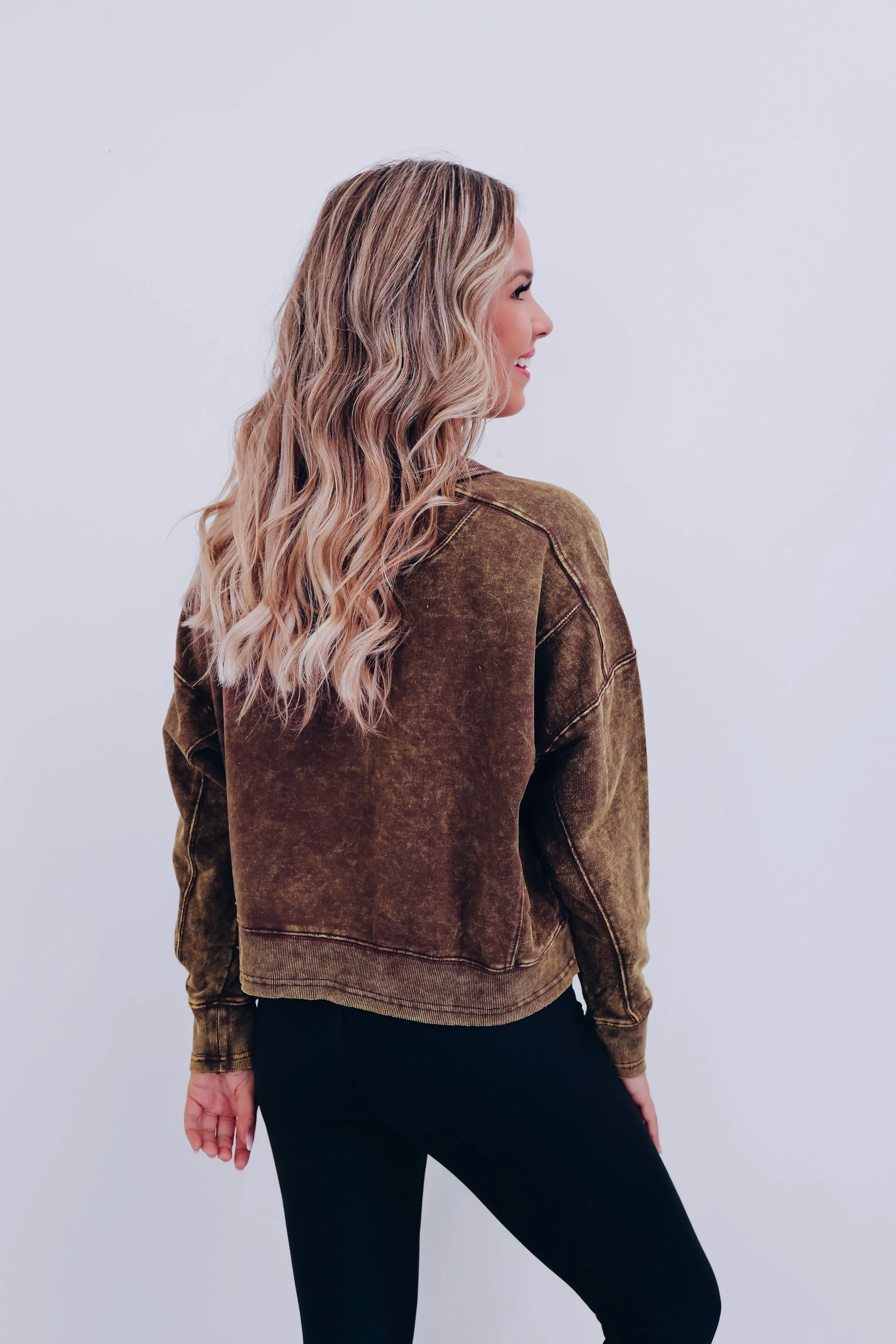 Amanda Acid Washed Cropped Sweatshirt - Brown