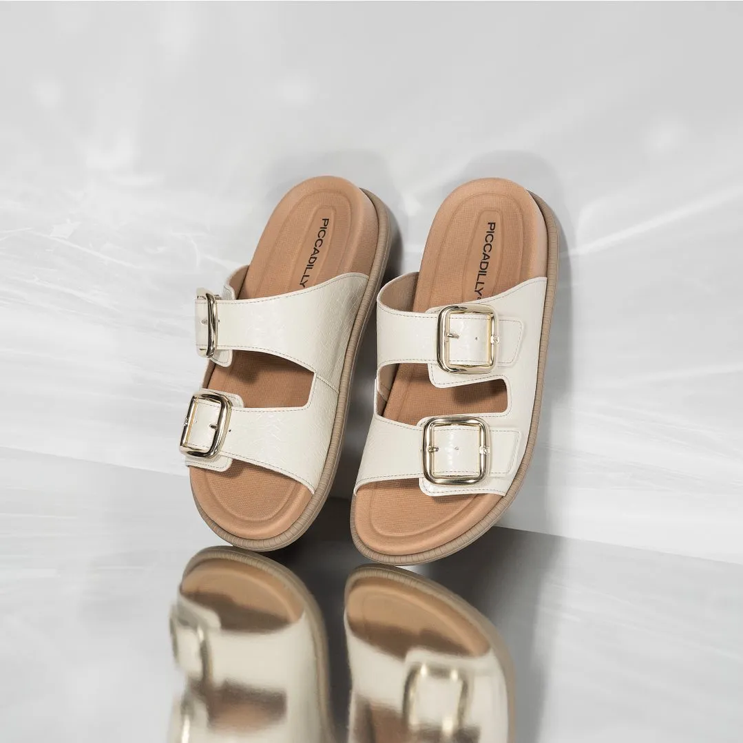 Experience pure luxury with Piccadilly Plantar Faciitis Therapy Slippers in Off White. Innovative design and quality materials ensure comfort and style for every occasion. Ref: 477010-01