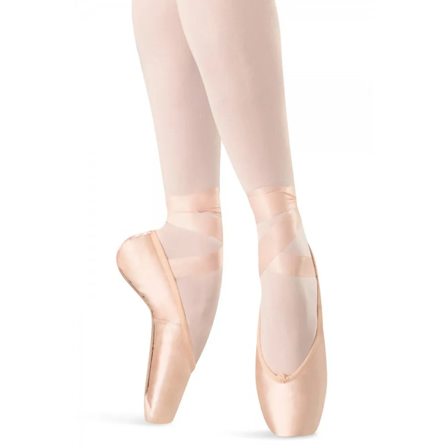 Hannah Pink Pointe Shoe