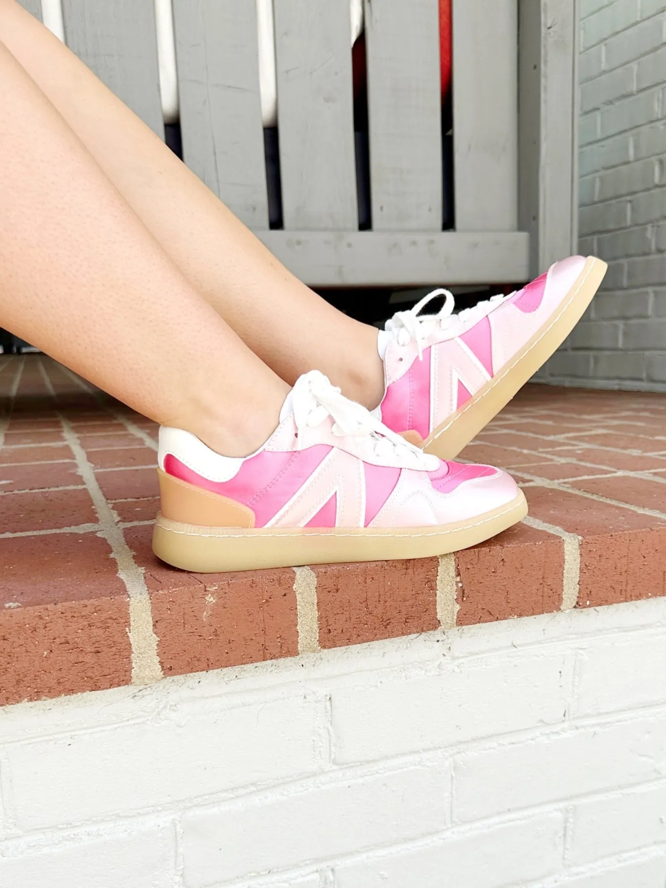 Mia Vesta Pink Sneakers