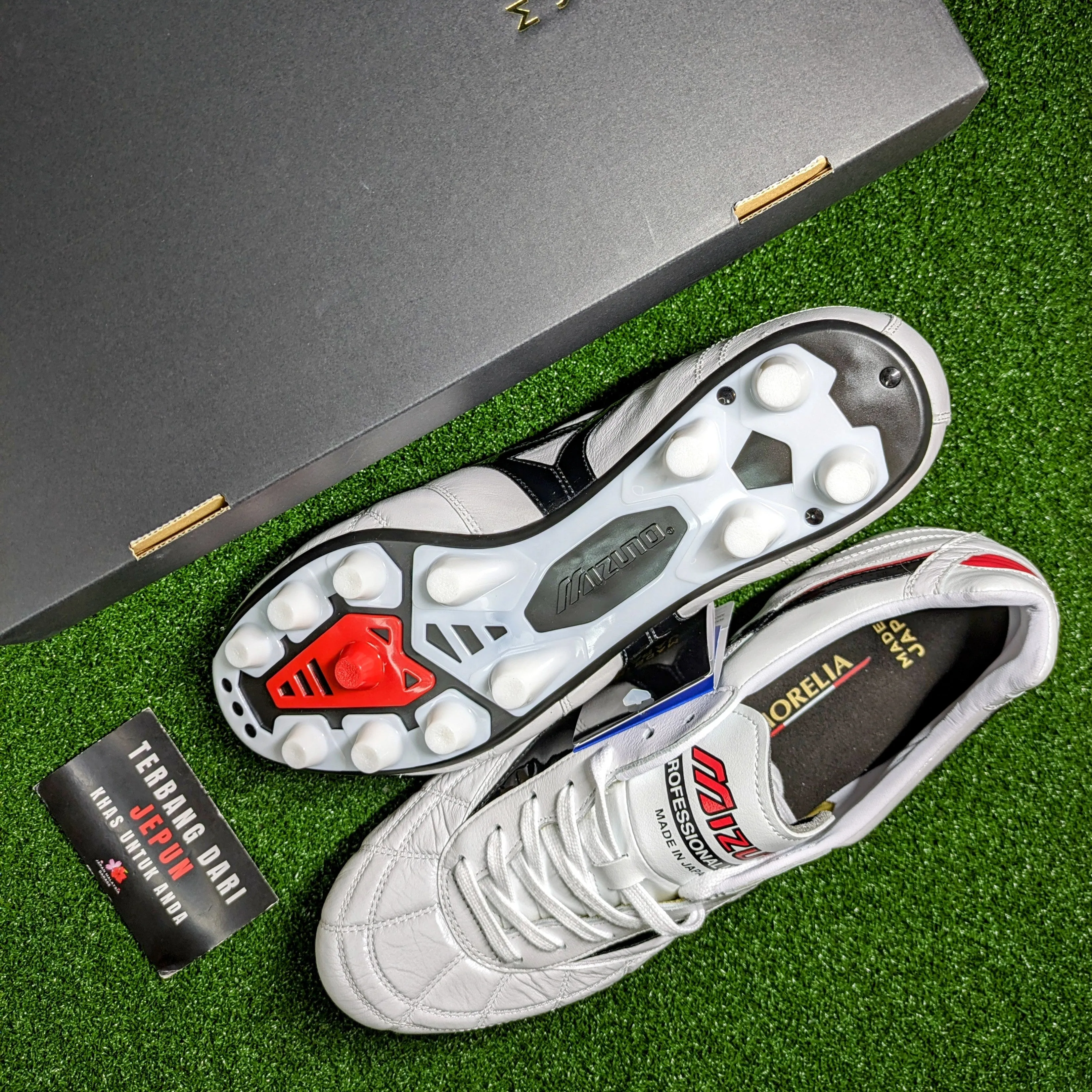 Mizuno Morelia 2 Japan(White-Cross stitch)