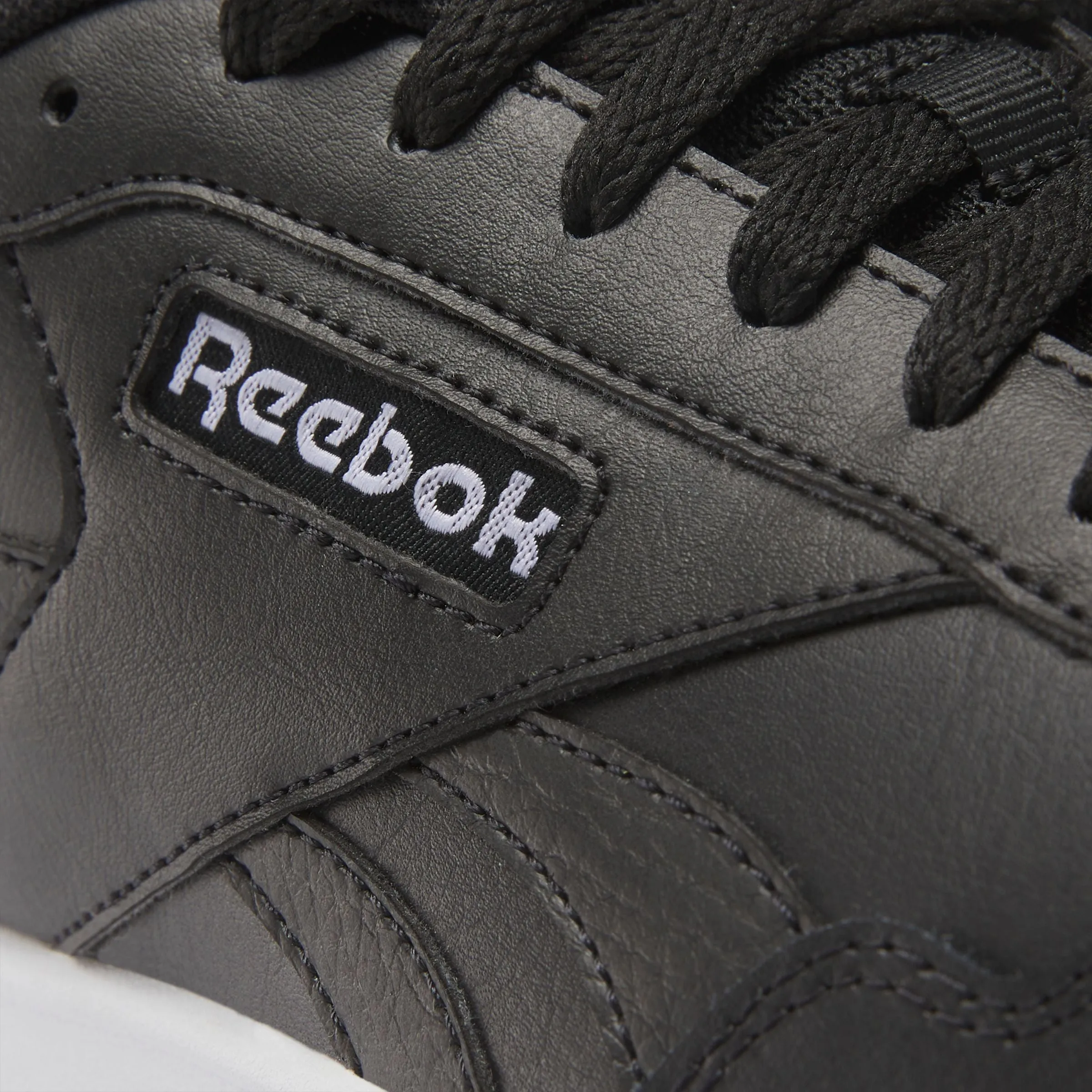 Reebok Court Advance Black/White