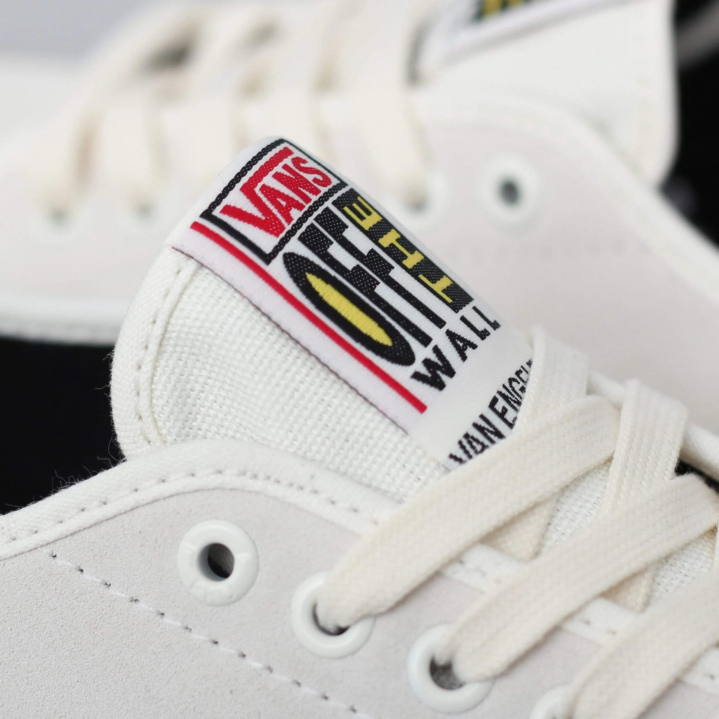 Vans AV Classic Pro Shoes Marshmallow / Classic Gum